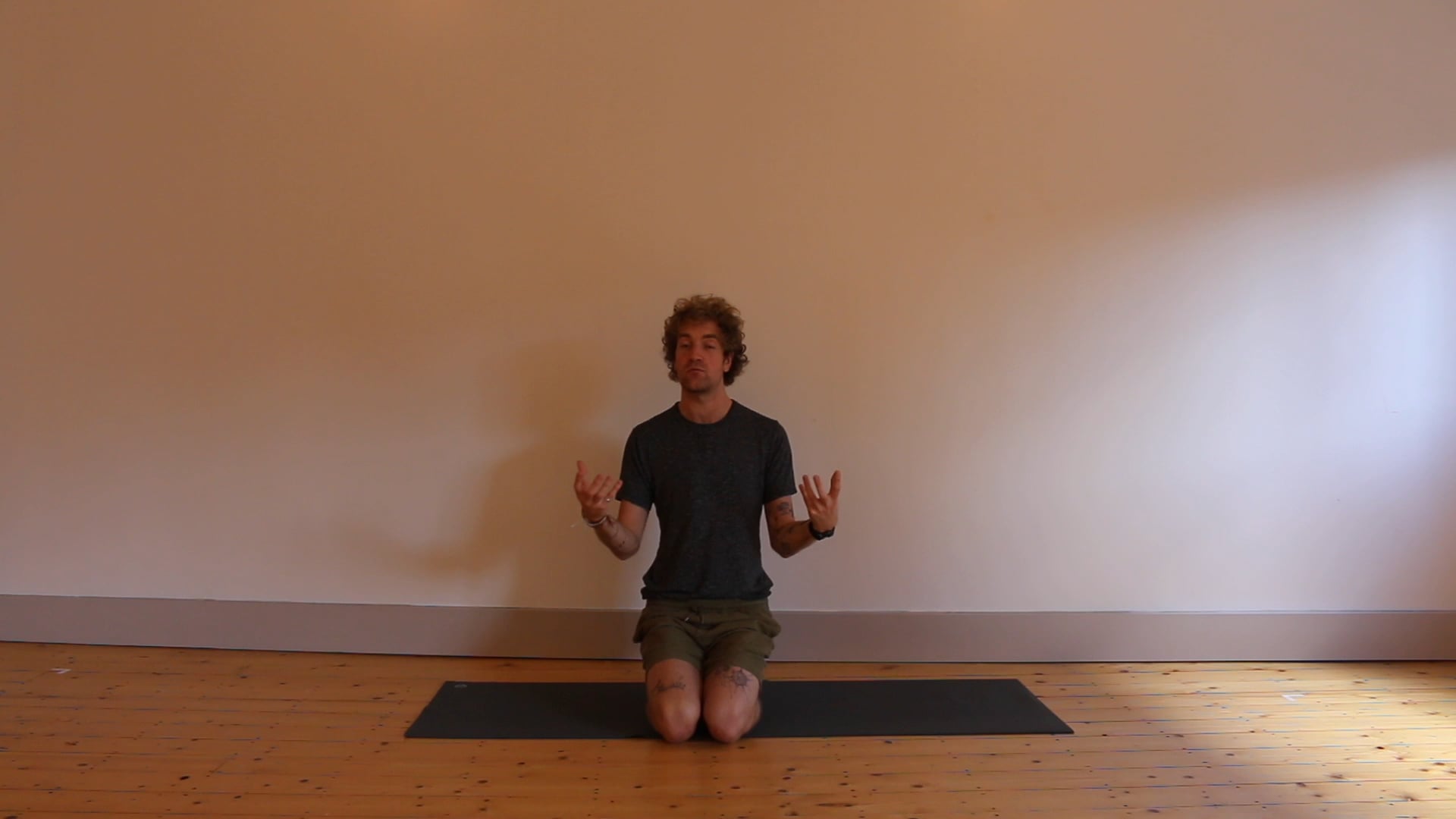 Breath-Focused All Levels Flow – 45 mins