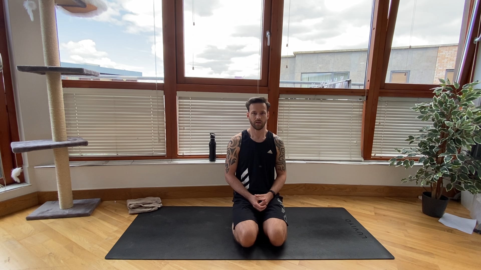 Upper Body Yoga – 20 mins