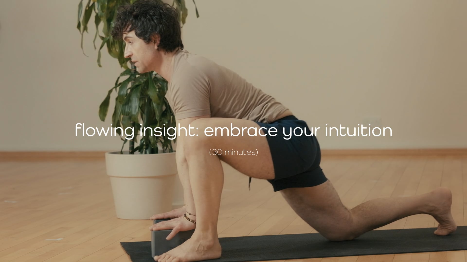 Flowing Insight: Embrace Your Intuition | Yoga Flow – 30 mins